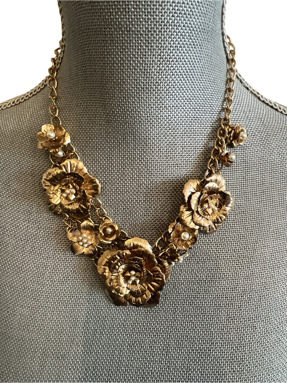 Gold Floral Statement Necklace - Women Jewelry